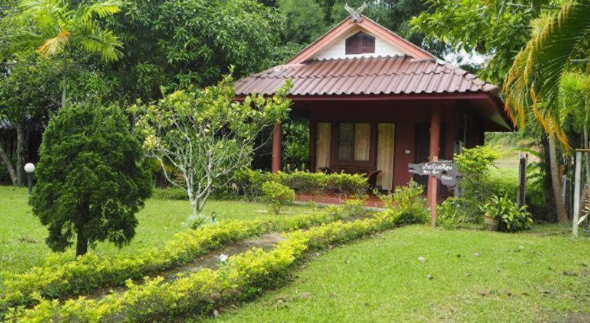 班莱汀泰式加姆生态小屋 湄林 外观 照片