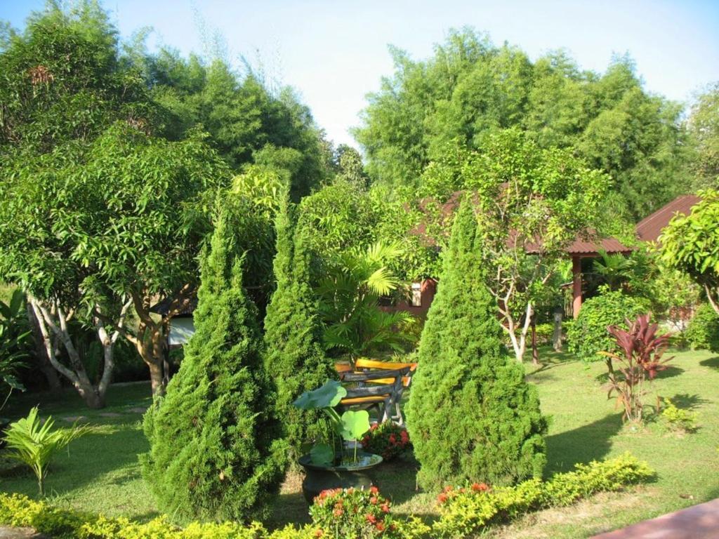 班莱汀泰式加姆生态小屋 湄林 外观 照片